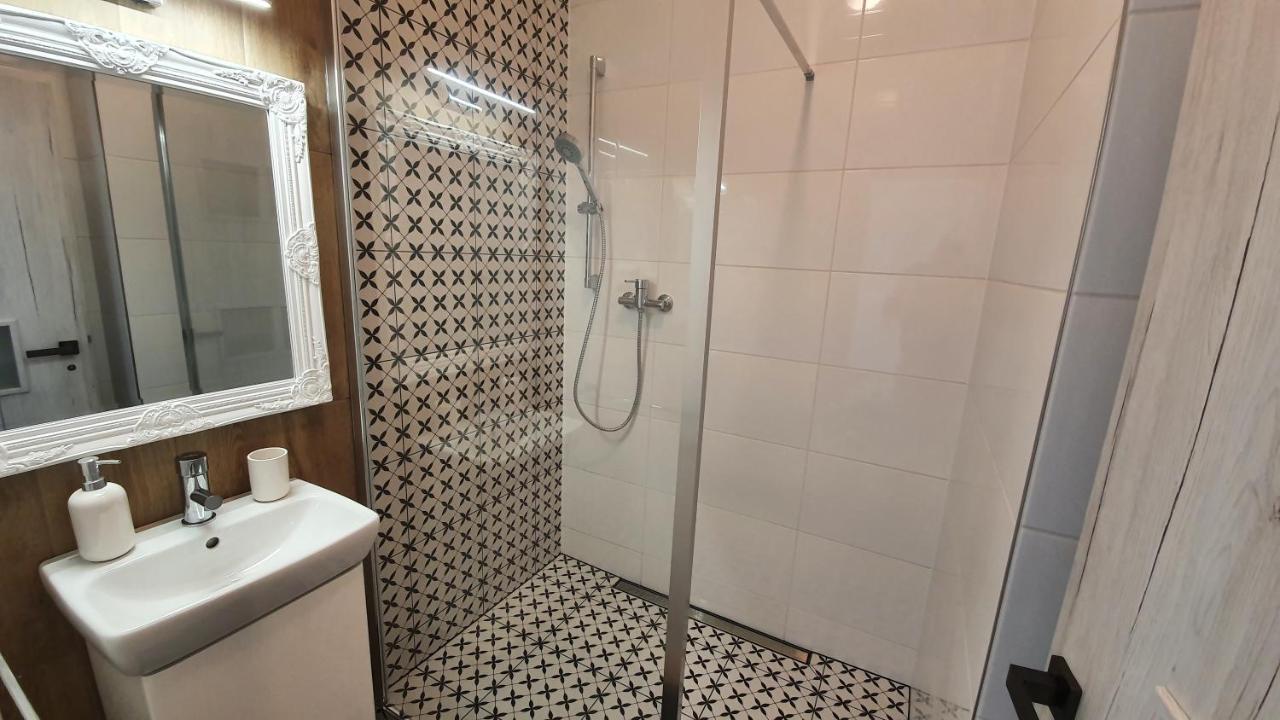 Cozy Studio With Netflix - Apartmanovy Dom Bernard Високе-Татри Экстерьер фото
