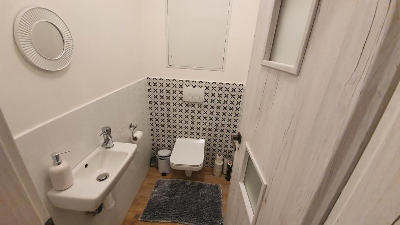Cozy Studio With Netflix - Apartmanovy Dom Bernard Високе-Татри Экстерьер фото